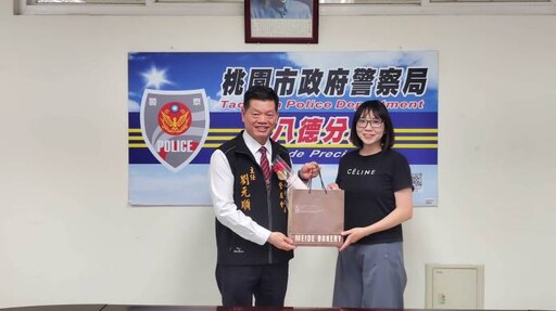 兼顧家庭與執勤 八德女警媽媽收下最甜蜜的母親節祝福
