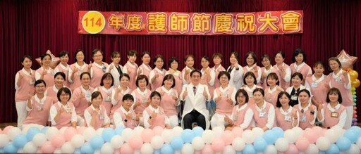 部桃慶祝國際護師節 訂製公仔獎盃肯定護理人員奉獻