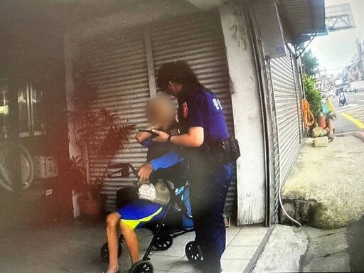 9旬老翁外出買早餐突頭暈路倒 八德暖警勸說及時送醫