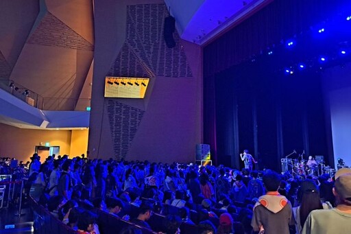 中央大學「上岸音樂節」熱鬧登場 27組樂團接力開唱