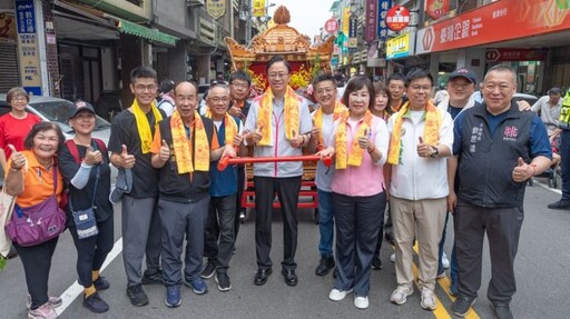 22公里徒步會香祈福 龍潭神龍鬧鎮遶境回駕