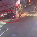【有片】低血糖發作開車撞麵店 路人急閃瞬間曝