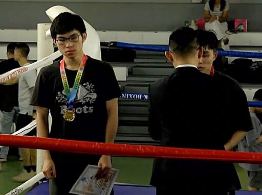 錦標賽7場取6勝!龍華科大學子踢拳摘雙冠 獲最佳美技獎肯定
