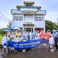 桃捷落實環保永續理念 攜手員工淨灘、體驗石滬匠師寓教於樂