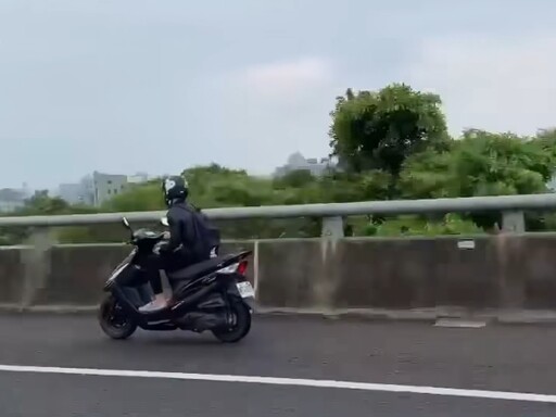 導航設錯!無照越籍男騎士誤闖國道 下場慘了