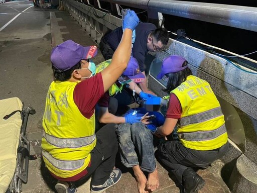 有人要跳河?大園警到場竟是男子癲癇 及時救回他一命