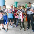 蘇俊賓與特教生賽龍舟 推廣運動平權