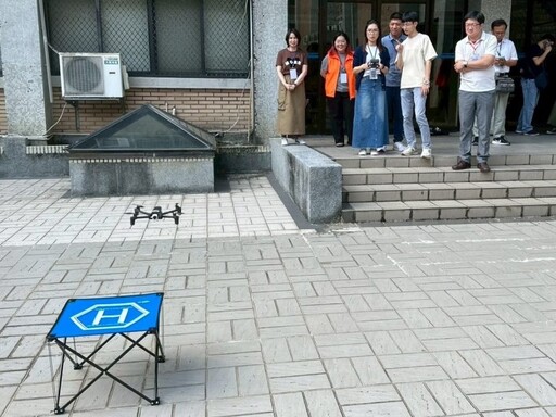 助攻學子職涯藍圖 龍華科大見學團參訪物聯網產業