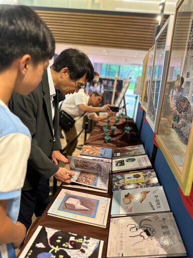 桃市4國小美術班舉辦聯展 「藝維度」打造孩子們的創意宇宙