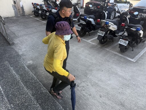 8旬老婦烈日中迷途 壢警暖心陪伴助平安返家