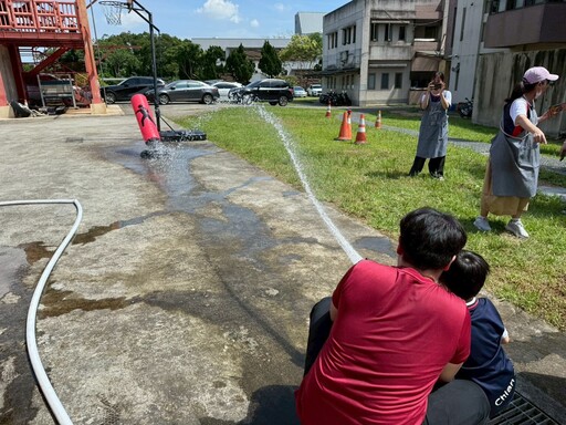 幼兒園學童參訪龍潭消防分隊 防災知識向下扎根