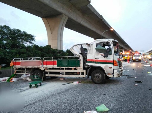 【有片】國1內壢「人肉交通錐」國道上狂跳 貨車司機嚇到翻車