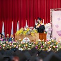 李玉璽驚喜現身新生醫專畢業典禮 現場氣氛嗨翻天