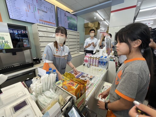 桃園愛心午餐升級數位化 持學生證超商領餐溫暖不斷線