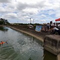 有人掉進埤塘？桃園大湳消防分隊搶救演練逼真登場