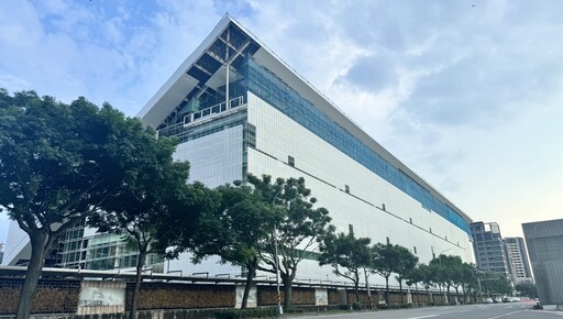 桃園市立美術館長交棒!林詠能率團隊迎接總館開館挑戰