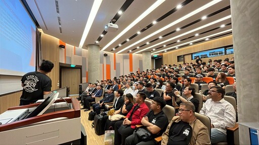 中原大學國際暑期營隊登場 英特爾、華碩加持深化學習成效