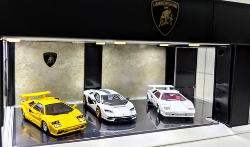 TOMICA 55週年展掀搶購潮!稀有小貨車、夢幻電動車庫 網友狂推入坑