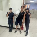 楊梅警暖心助民 找回貨物救助中暑男子