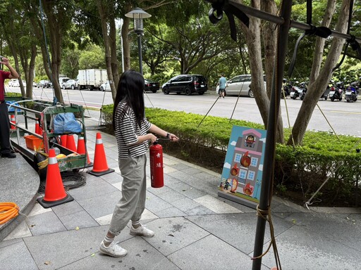 桃消結合普渡進社區 青埔分隊加碼送「防火守護」