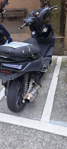 蘆竹未成年騎「沒車牌」改裝車炸街 遭開罰6萬1800元