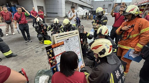 桃消圳頂分隊攜手科技大廠 火警演練逼真登場