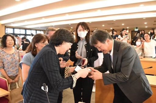 長庚科大探討增進銀髮福祉 跨國交流借鏡日本租賃制度