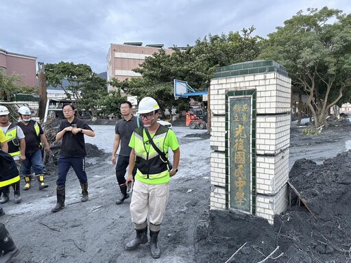 桃園動員救援花蓮水患 張善政被讚「苦民所苦的市長」