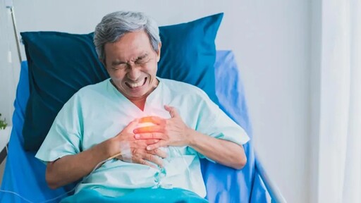 膝蓋痛、手腳冰到睡不著？熟齡族入冬十大健康問題 中醫教你如何暖身、保健