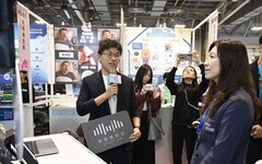 桃園18新創團隊亮相Meet Taipei 首日秀虛擬手語導引系統展現硬實力