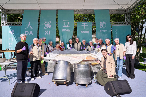 大溪豆干節熱鬧登場 職人重現傳統豆腐製作工法