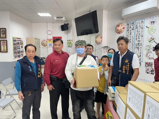 青埔消防攜手義消送暖 提醒長輩、弱勢防範一氧化碳中毒
