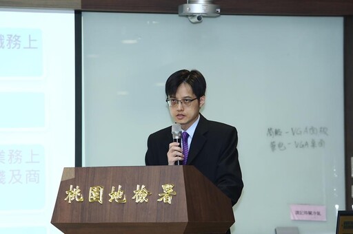 鄭文燦凌晨法院裁定無羈押必要以2800萬交保 限制出海及住居