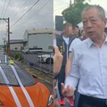 屏東角頭「鴨頭」告別式豪車綿延1公里 周典論現身：送朋友最後一程