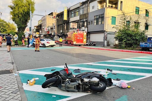 快訊／賓士車竹市虎林國中前闖紅燈暴衝 釀1死5傷慘劇