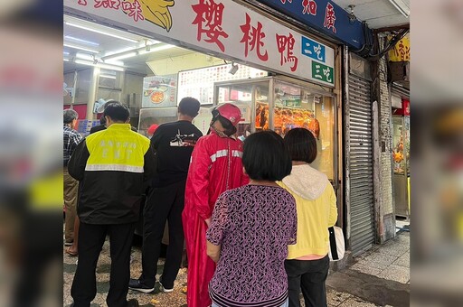 風災期間穿制服買便當遭公審 警消怒：抽空吃飯錯了嗎？