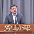 親自視察謝宜容辦公室 洪申翰批：擺設過於奢華