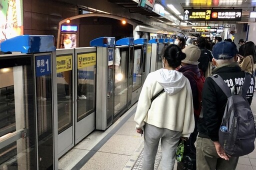 北捷板南線驚傳「咬人」衝突 男子遭推擠竟咬傷勸架民眾
