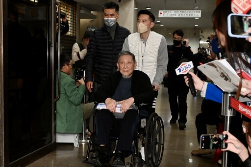 鼎越涉溢價30億買京華城 檢調傳喚22人、朱亞虎100萬交保