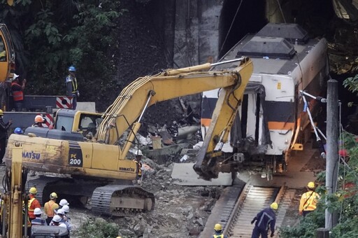 台鐵太魯閣號出軌案二審判決出爐 承包商李義祥改判12年、移工無罪