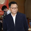 陳歐珀涉貪遭羈押又爆詐上百萬助理費 妻凌晨150萬元交保