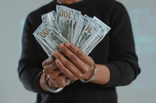 北市文山一分局偵查隊長涉貪 遭檢調搜索約談