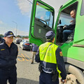 砂石車別亂跑！土城警環合力出動 開啟「年節大掃車」模式