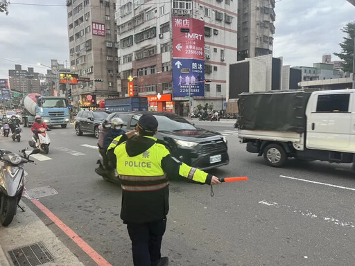 土城警加強春節交通疏導 讓市民順心過好年