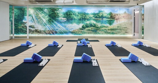 法國養生男神現身Ginyoga 旗艦店開幕活動 法比歐練經筋瑜珈身體重新被喚醒