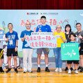 三商美邦人壽關懷罕病！邀金牌球星王齊麟與照護者一同揮拍喘息 同時宣導防詐觀念 強化罕病家庭防詐意識