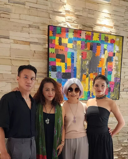 薛喻鮮 ╳ 慕舍酒店「MVSA繆思系列」個人畫作暨攝影展 西班牙舞者以畫對話：關於旅行，關於落腳