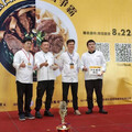 「黑白大廚」呂敬來愛這碗！福泰牛肉麵超奢華 整支牛小排挑戰肉控