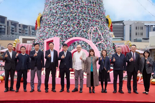 華泰名品城邁向10週年啦! 「Lights, Camera, GLORIDAY Cheers!」聖誕大檔11/21正式開跑