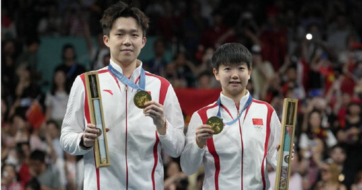 巴黎奧運／中國「球王」王楚欽冠軍球拍被踩斷 情緒失控找攝影師對質